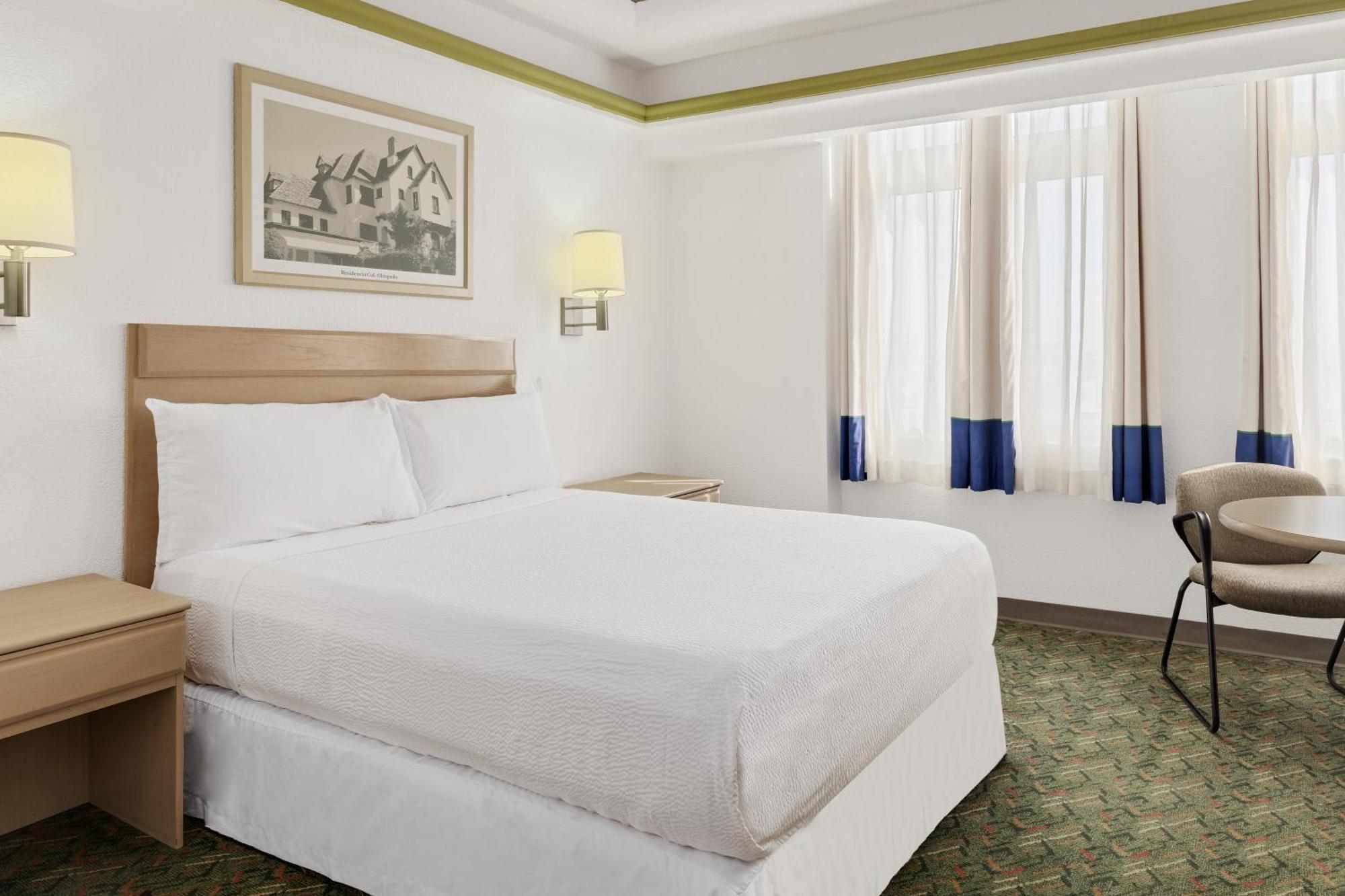 Macroplaza 4* Monterrey