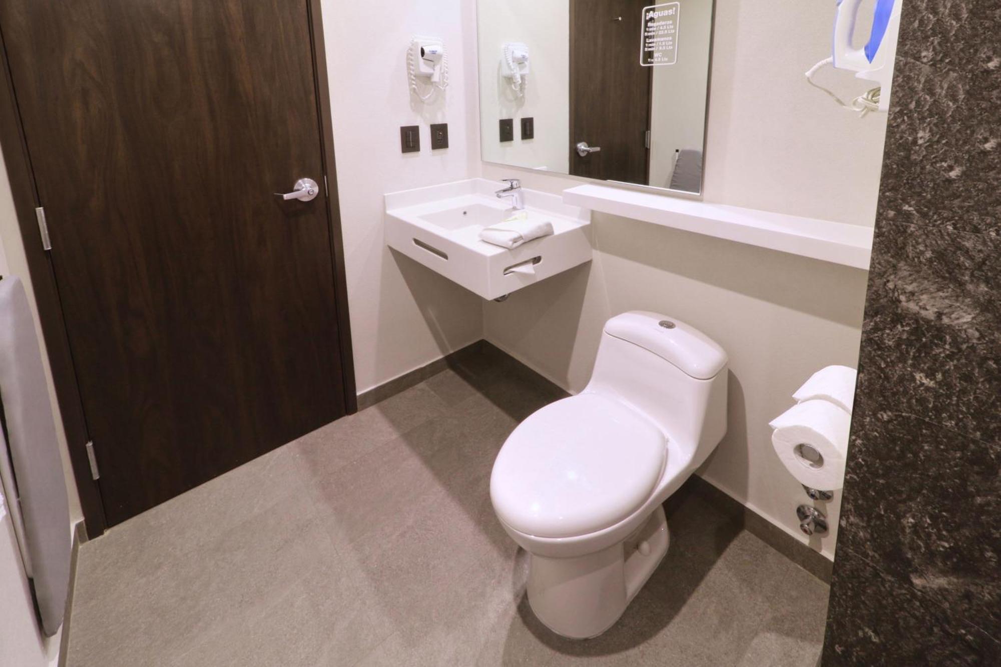 Express By Marriott Universidad