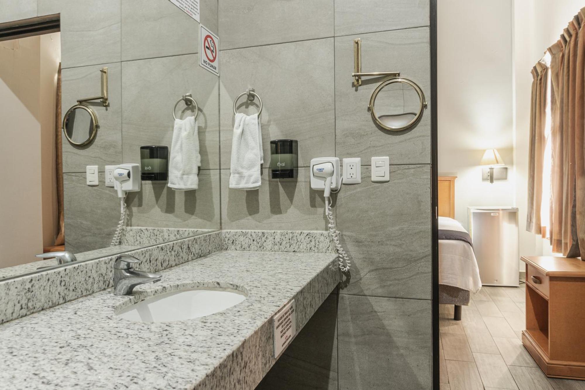 Boutique De Firma 3* Monterrey
