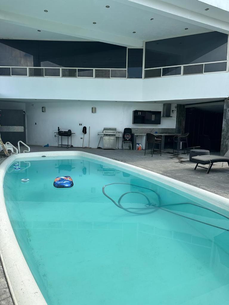 Residencia En Apodaca Nuevo Leon * Monterrey
