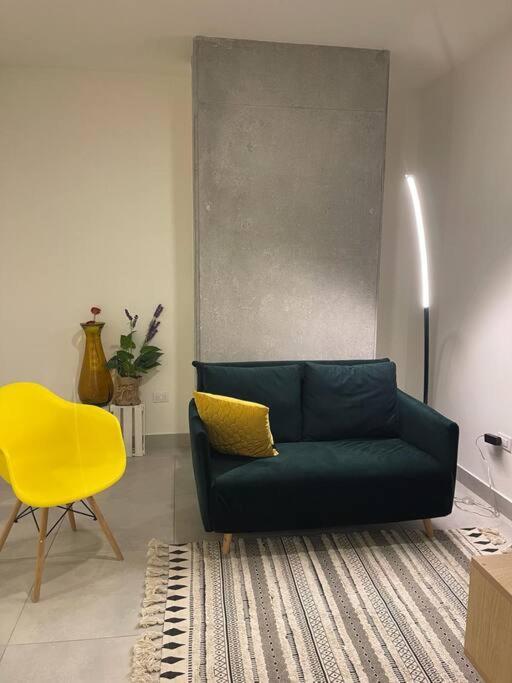 Estilo Y Comodidad En Apartamento Monterrey