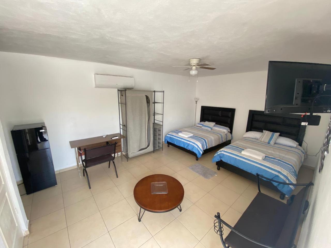 Habitación en casa particular Amplios Monterrey