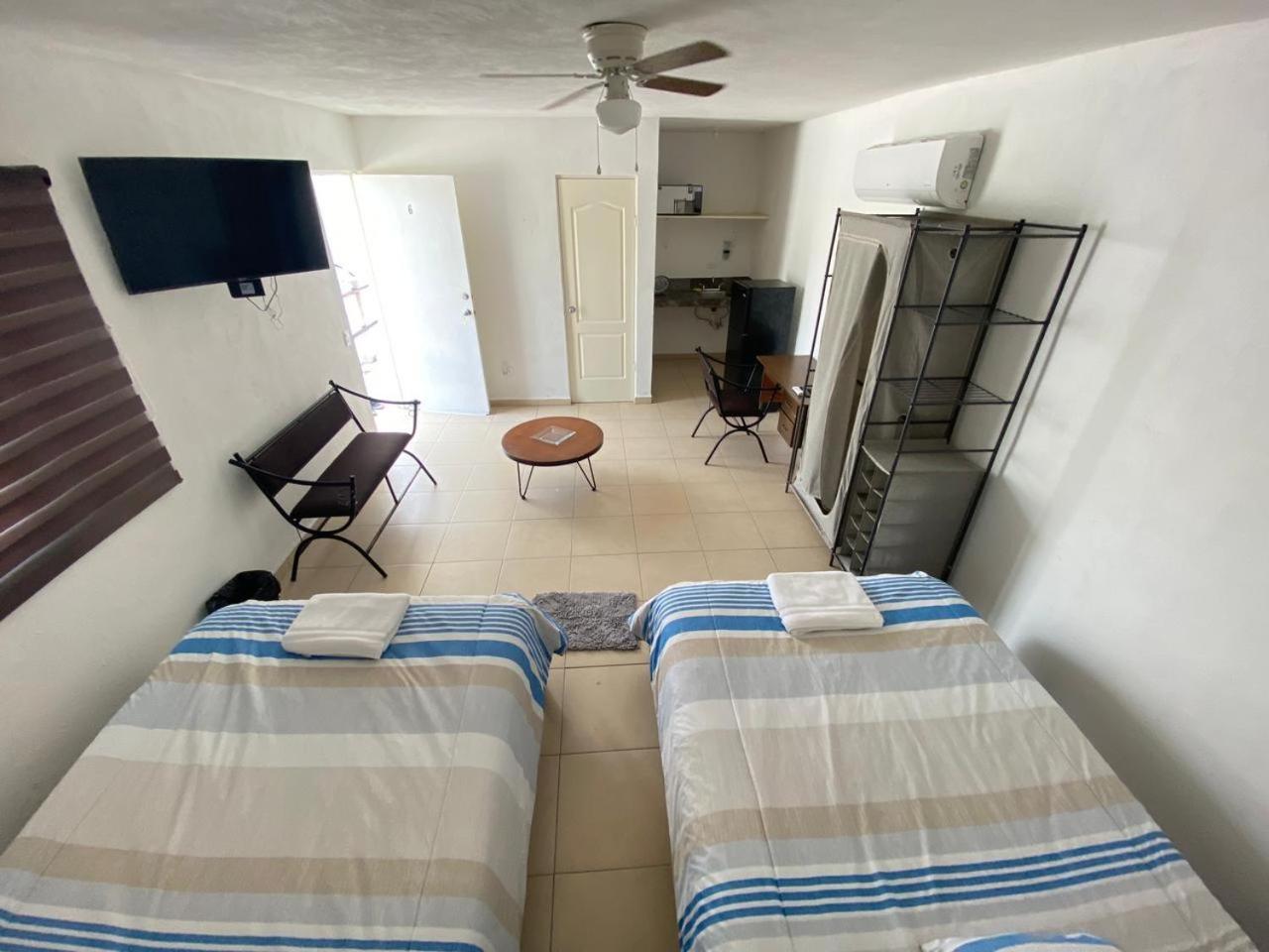 Habitación en casa particular Amplios Monterrey
