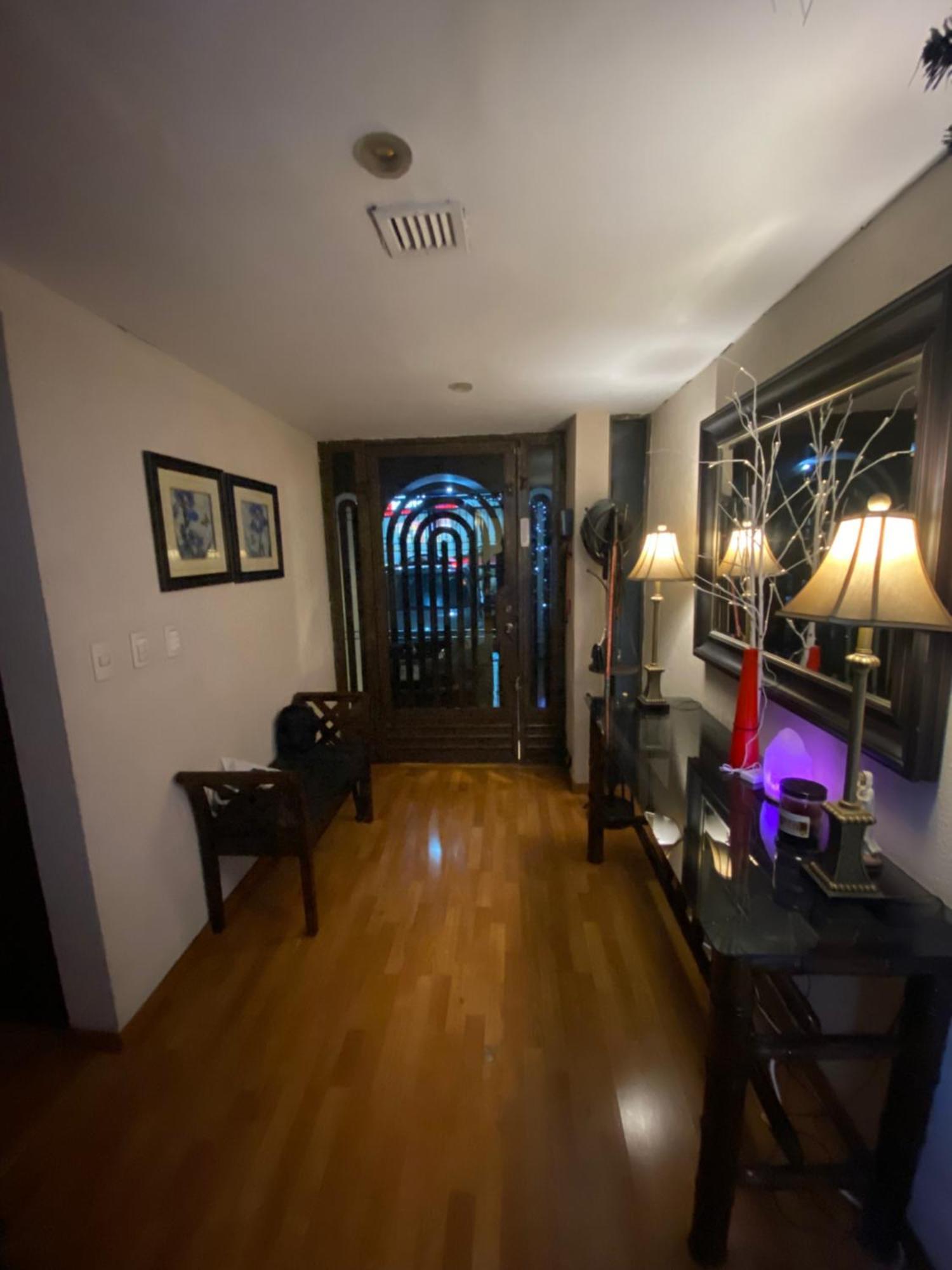 Loft Con Bano Privado Habitación en casa particular Monterrey