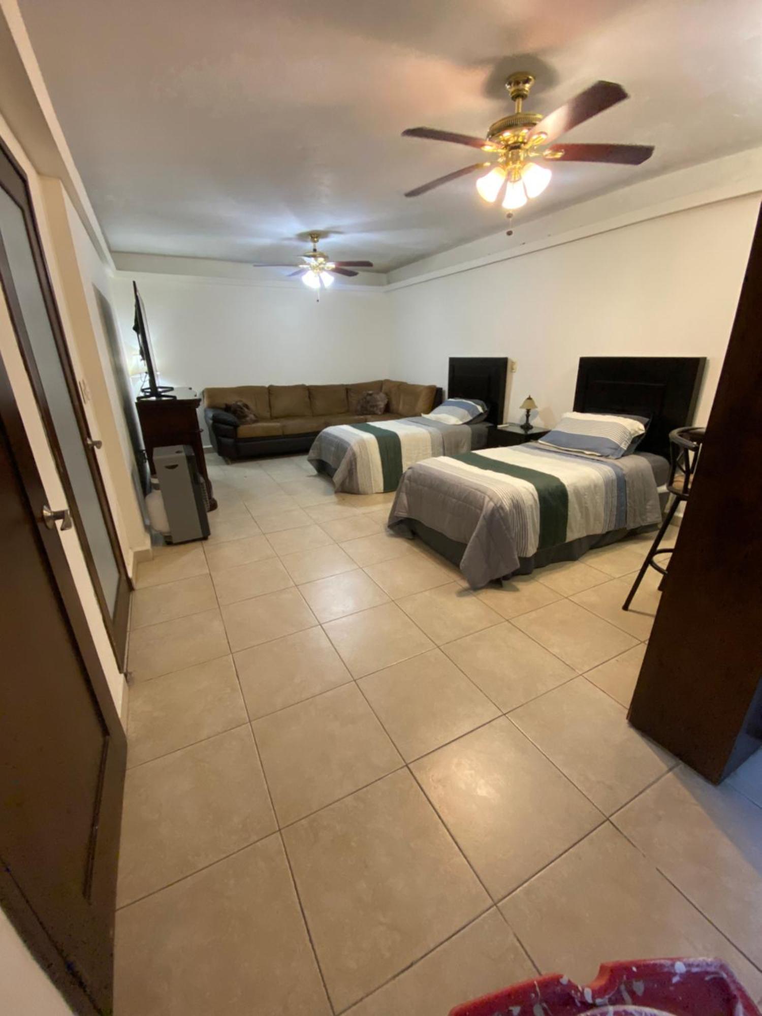 Loft Con Bano Privado Habitación en casa particular