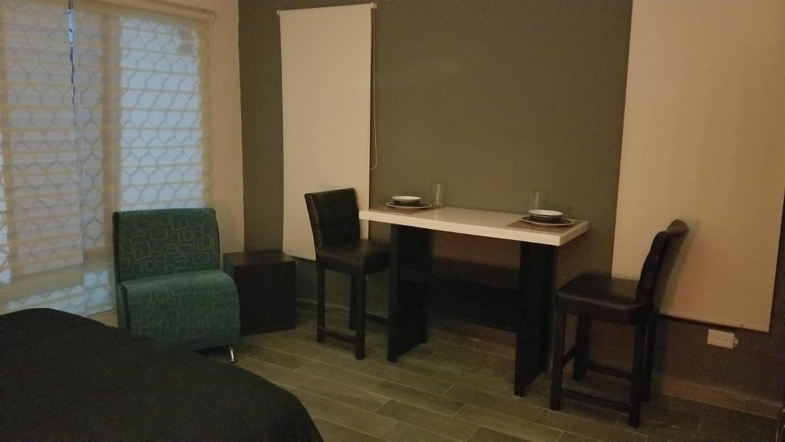 La Roma Zona Tec - San Pedro Zona Valle Ote. Apartamento