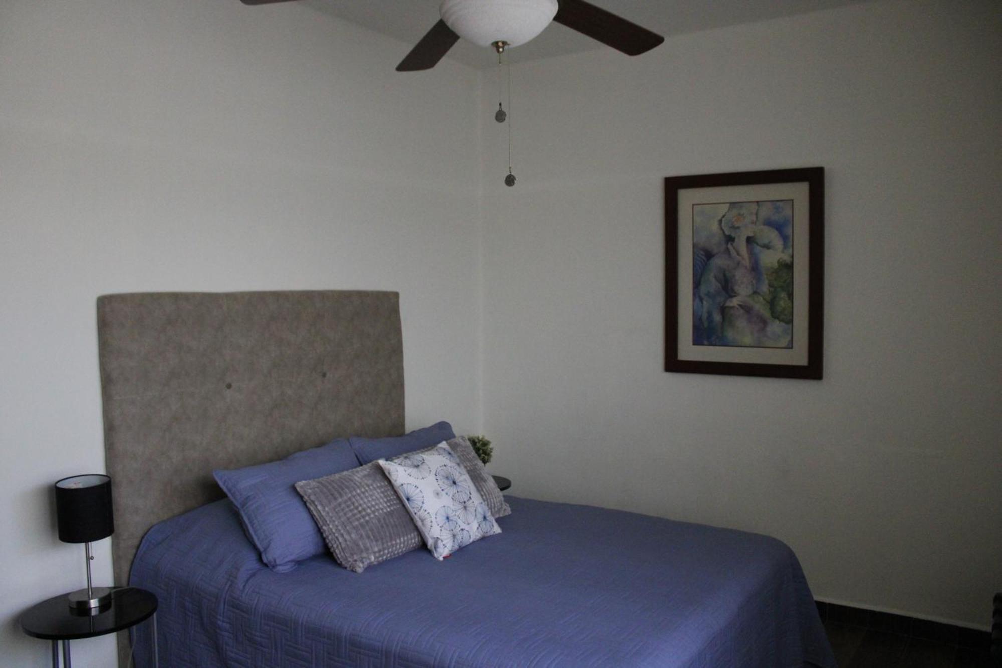 Casa Amplia En Monterrey