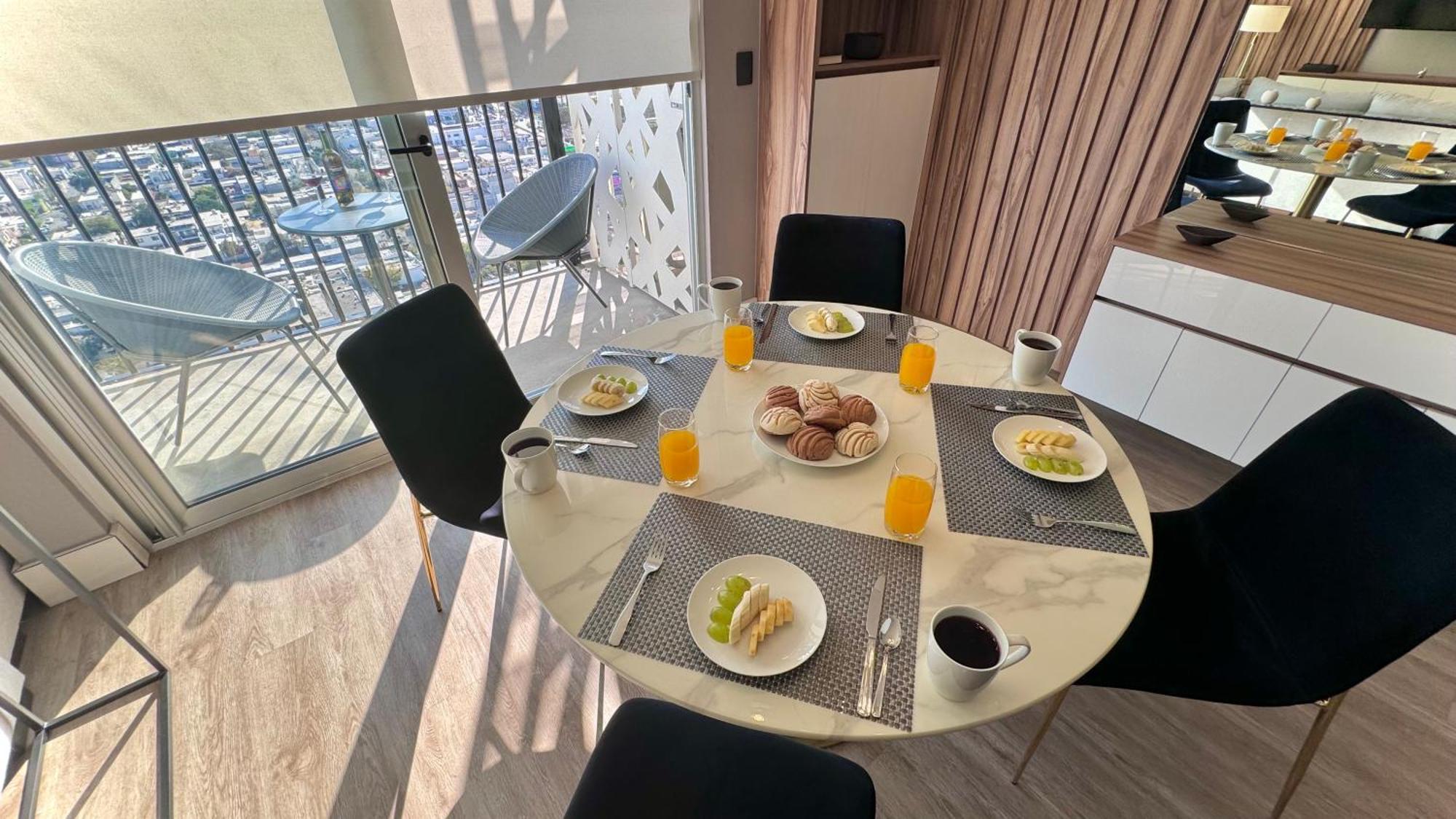 Kyo Aluna 2002 Luxury Apartamento *