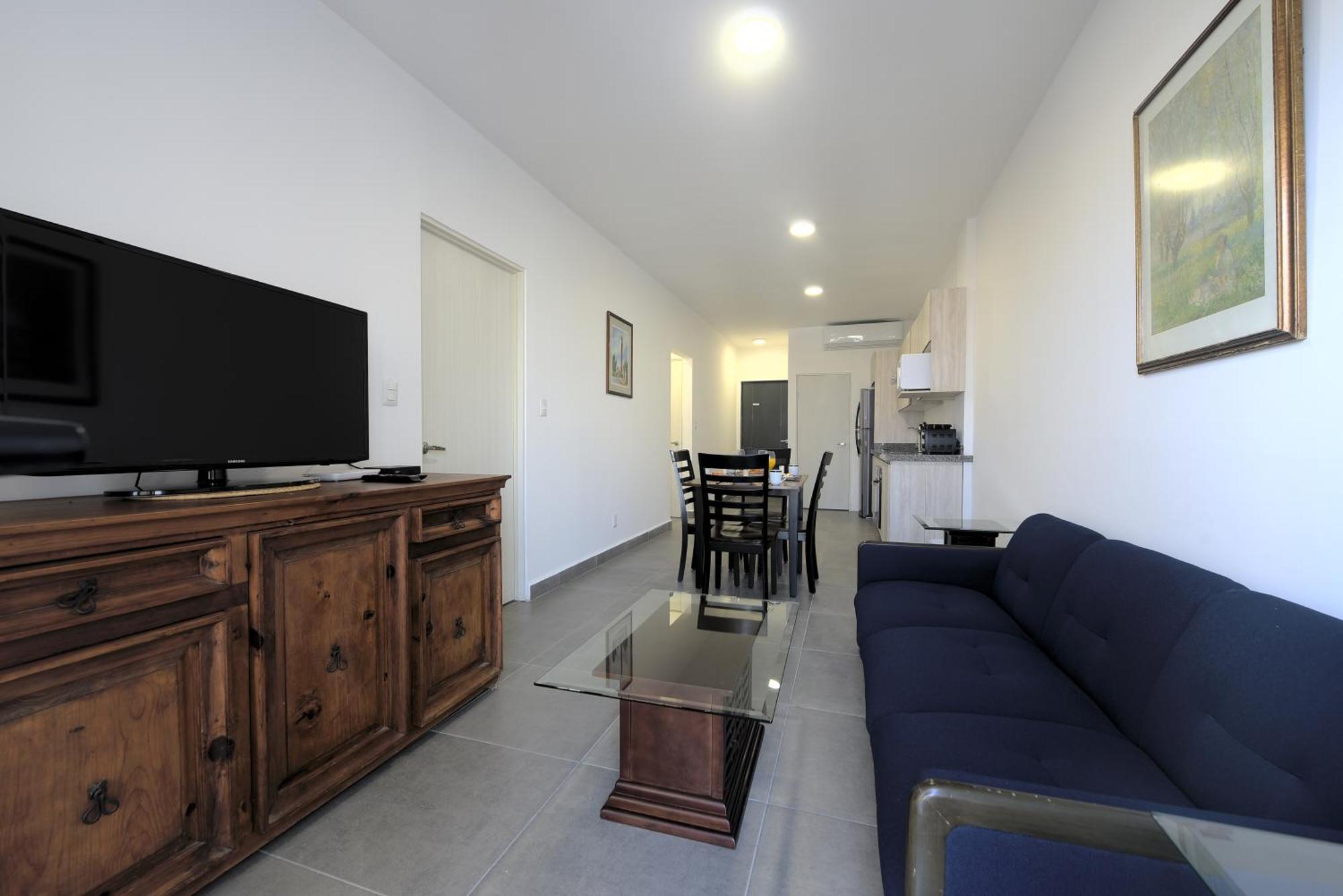 Haus Santa Lucia 803 Monterrey