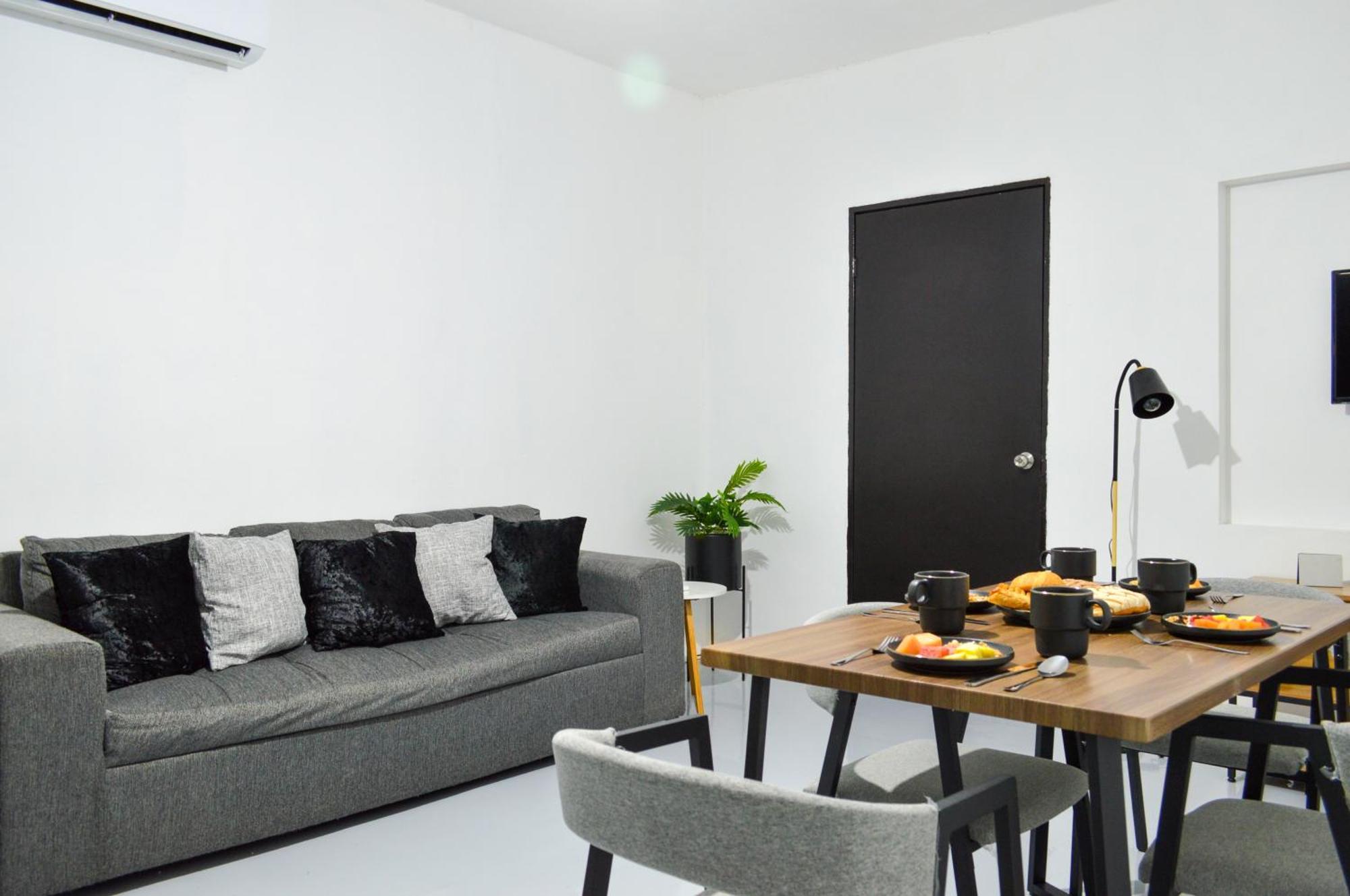Ramon Corral 504 B, Col Hidalgo Apartamento