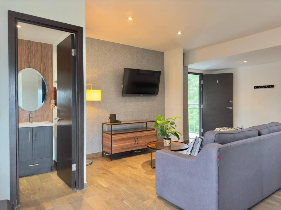 Apartamento Departamento Parejas En Monterrey