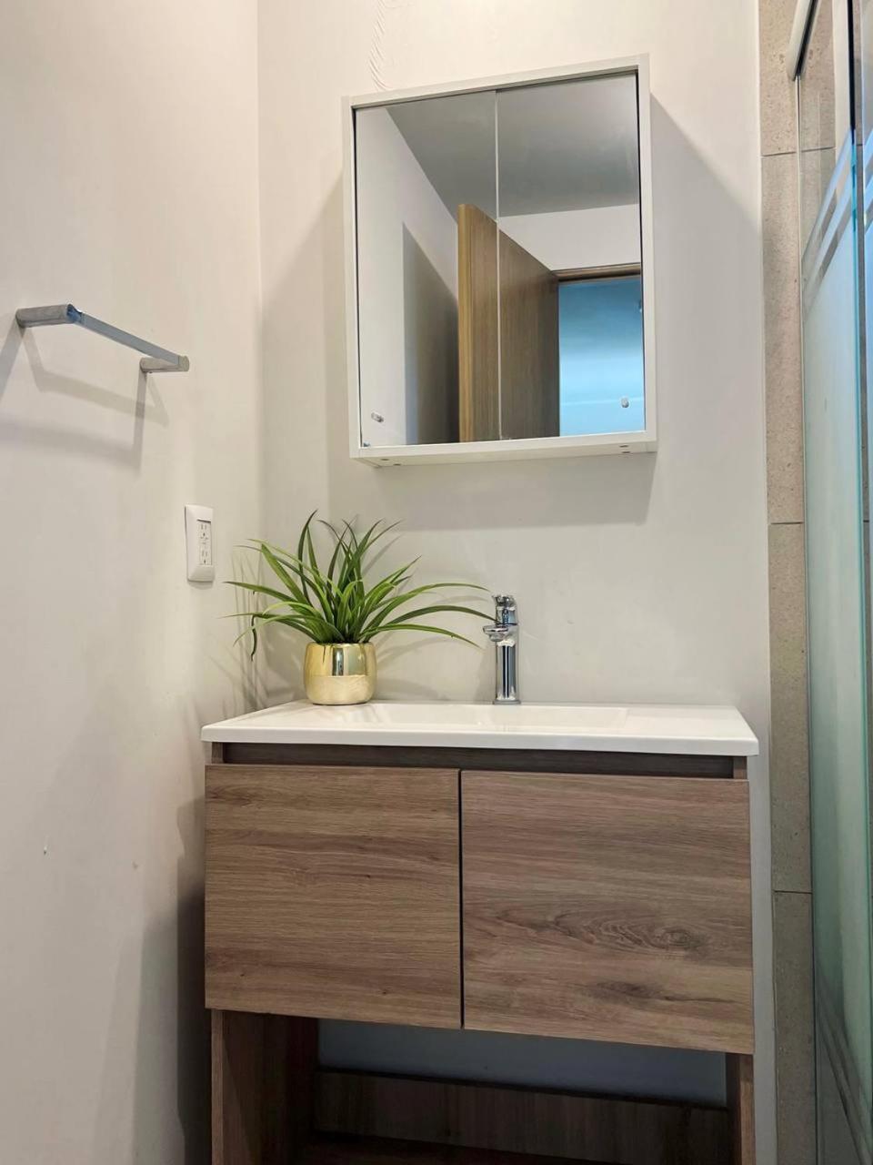 Apartamento Departamento Completo En El Corazon De La Ciudad De Mty