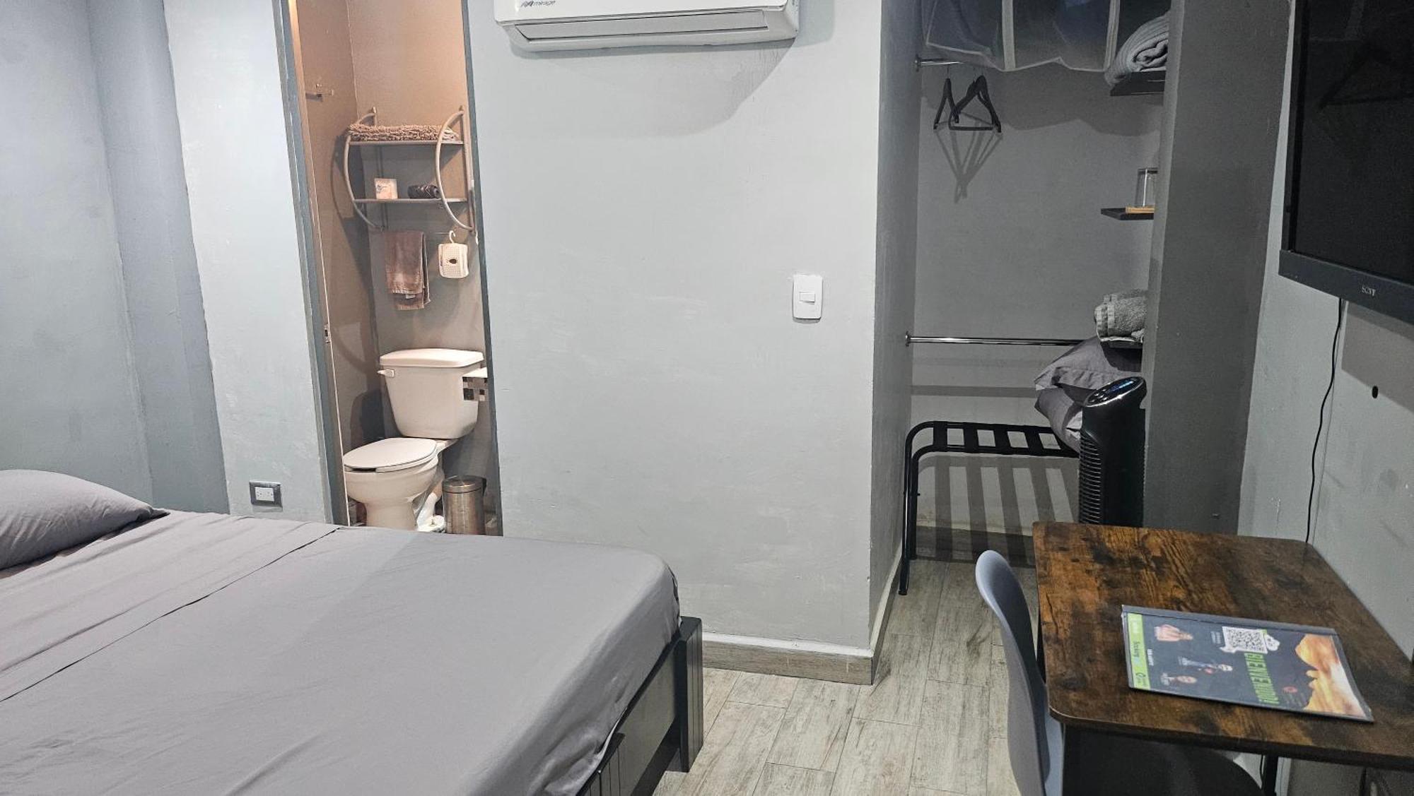 Apartamento Habitación Privada C/clima Y Terraza