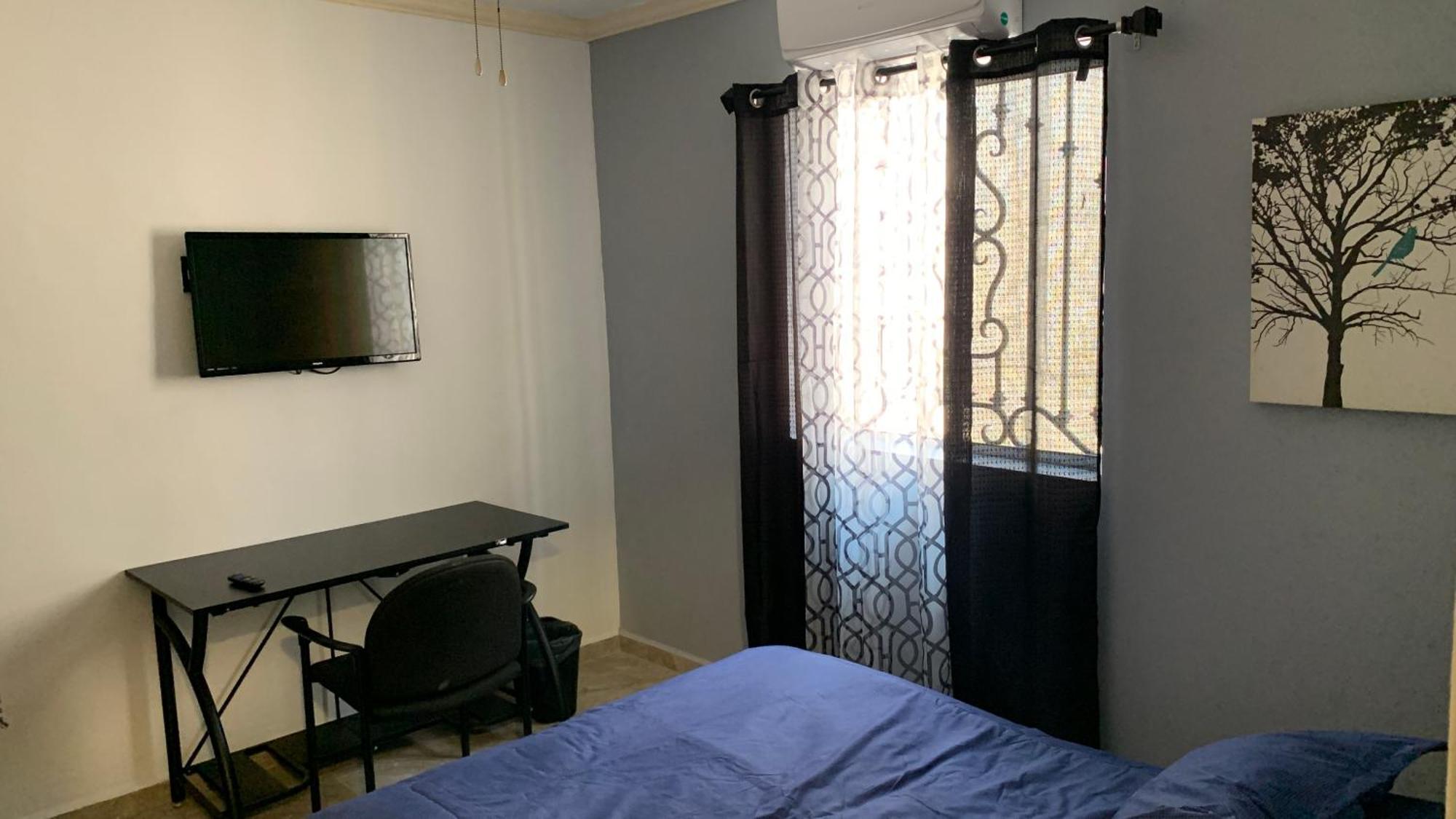 Holiday home Spacious 4-bedroom House In Beautiful Ciudad General Escobedo With Wifi, Ac