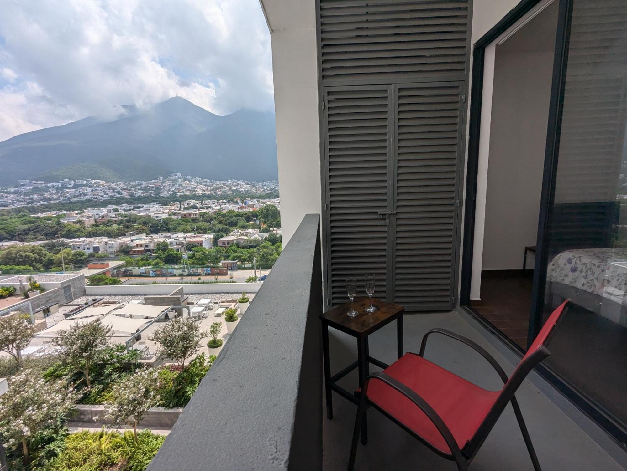 Apartment Moderno Ubicacion Vistas Seguridad Y Estilo
