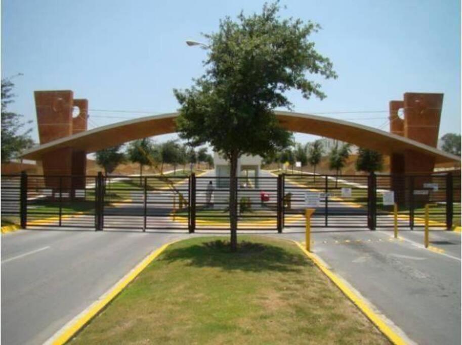 Сasa de vacaciones Tu Casa En Amanecer Parque Ind Nafinsa Monterrey