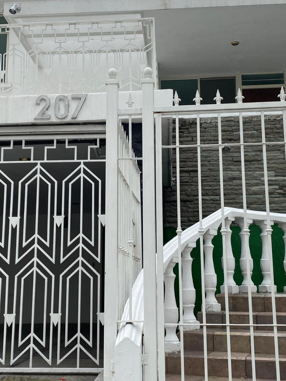 Luna Llena Homestay Monterrey