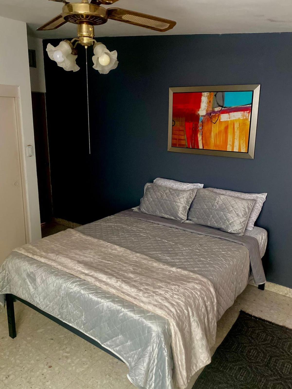 Luna Menguante Homestay Monterrey
