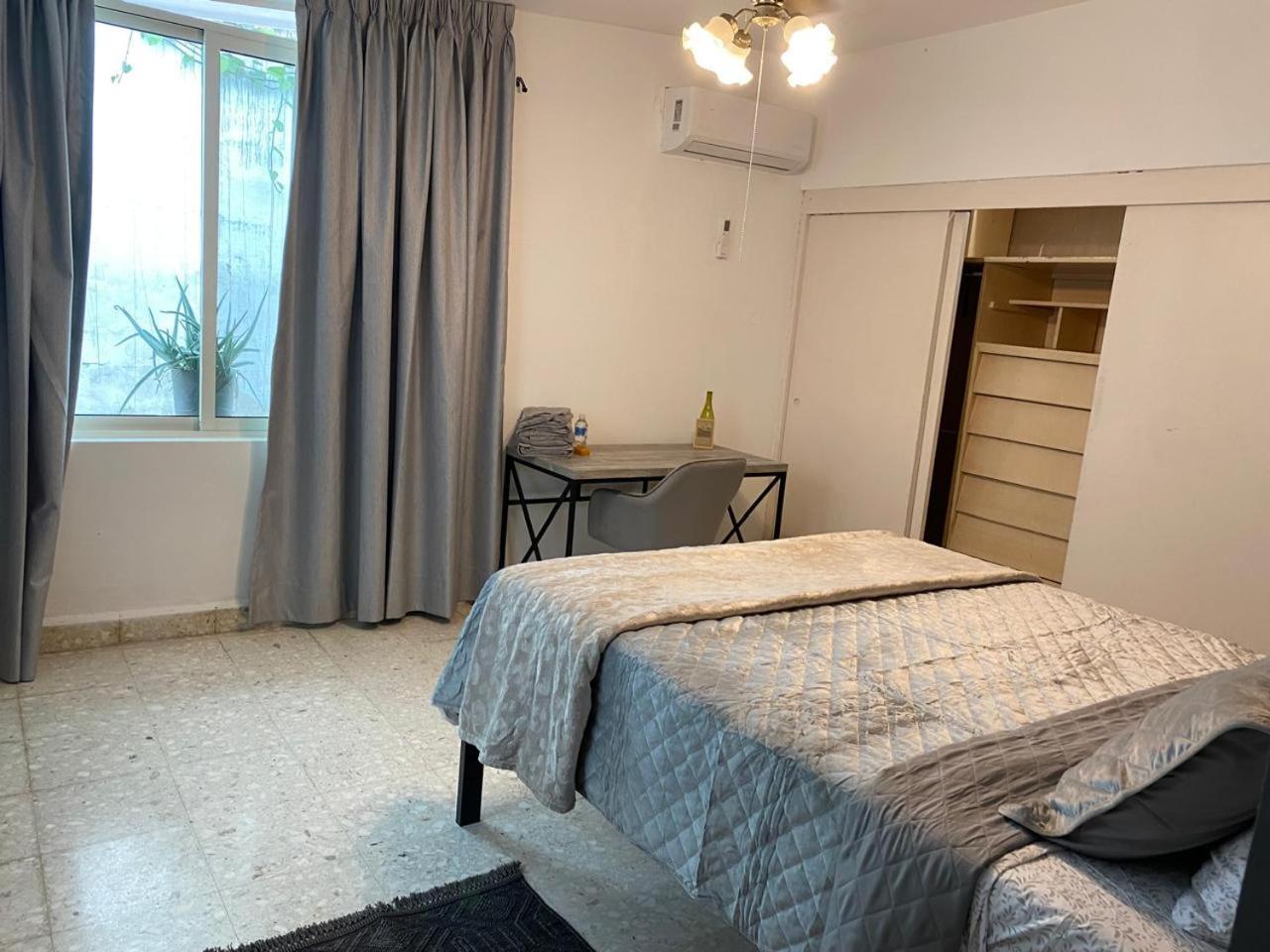 Luna Menguante Homestay Monterrey