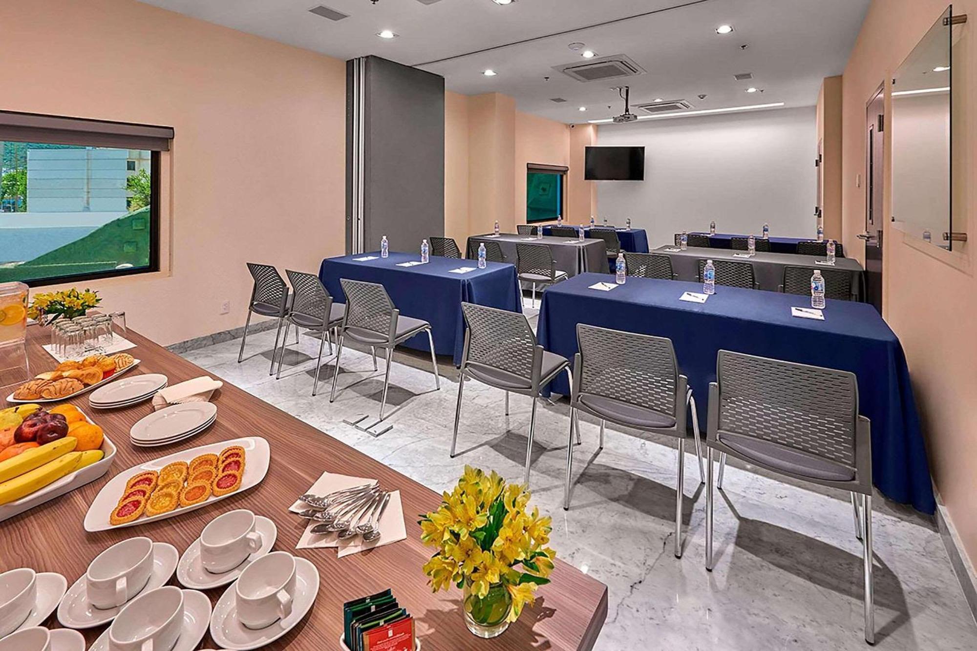 Radisson San Jeronimo Hotel 4*