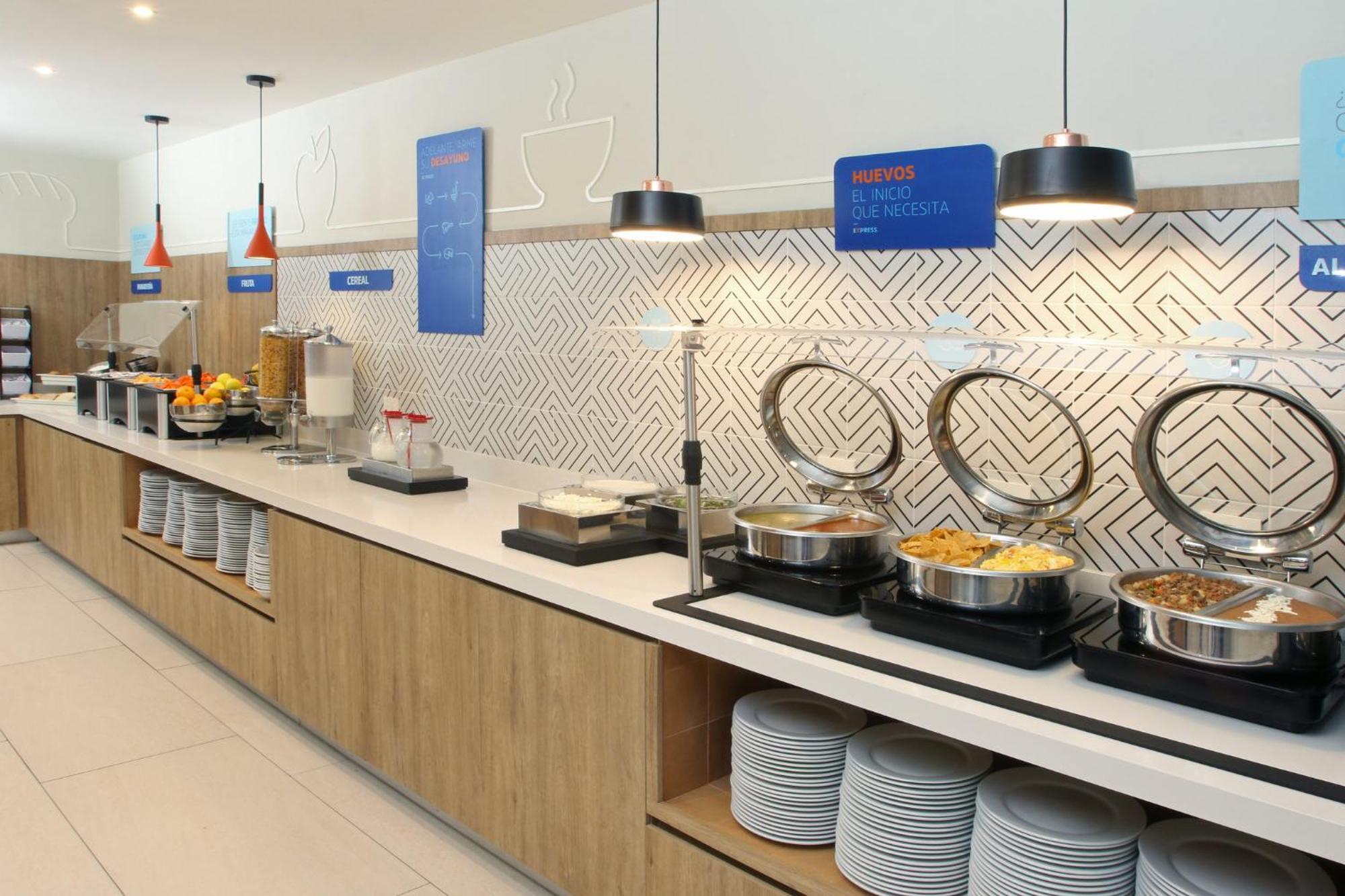 Express - - Tecnologico By Ihg Hotel Monterrey
