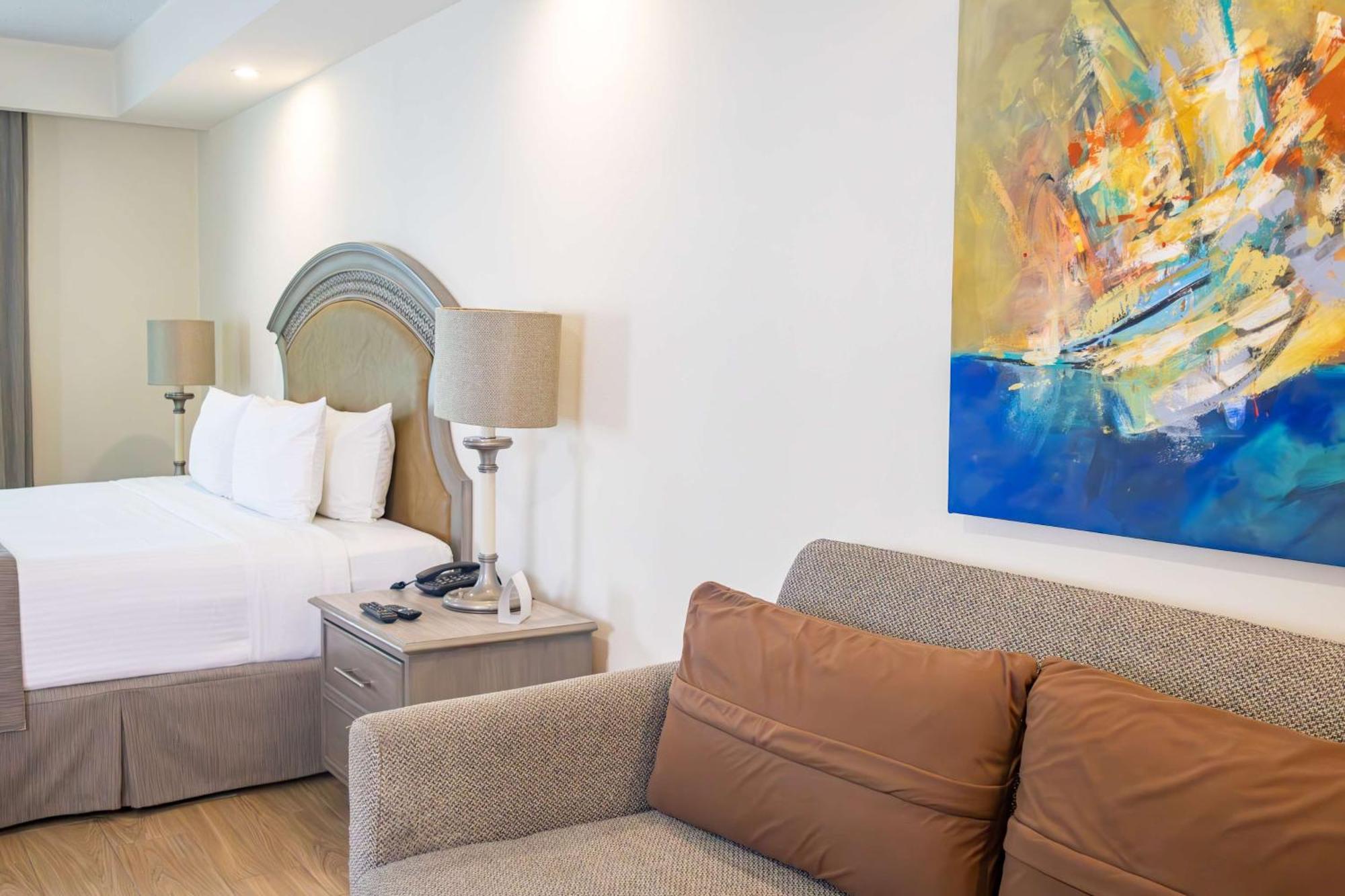 Hotel Western Colon Monterrey