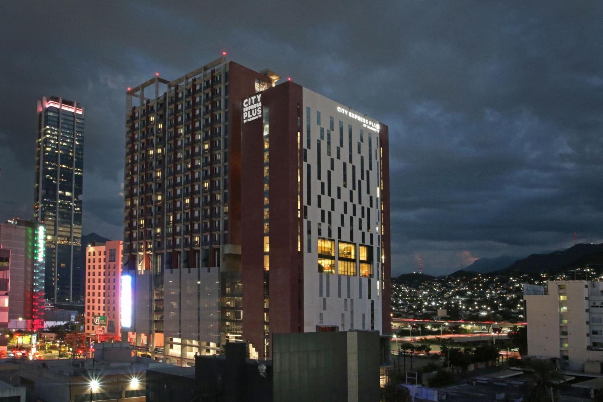 Express By Marriott Centro Hotel