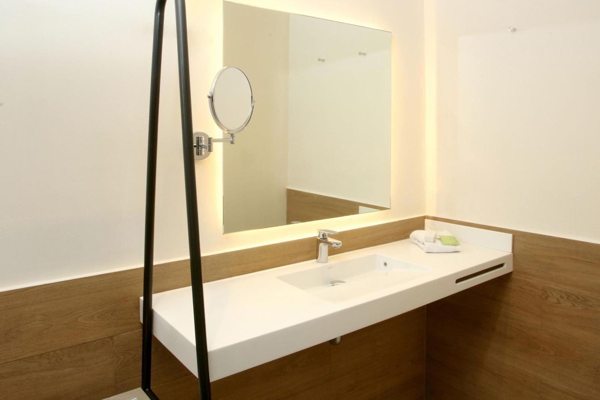 Hotel Express By Marriott Centro *