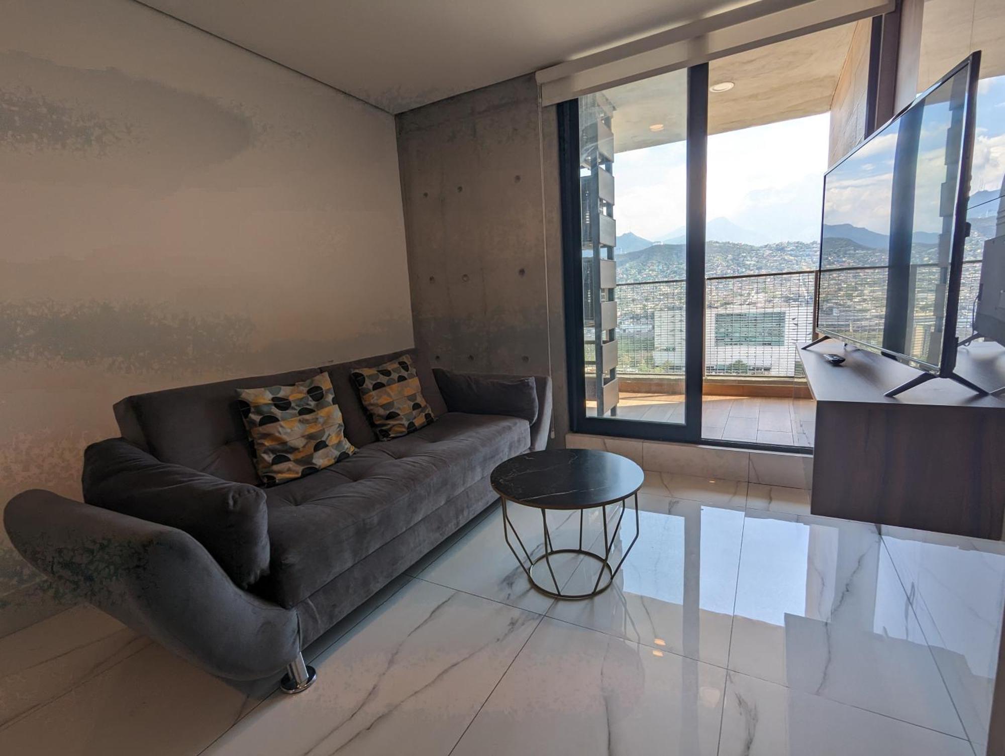 Apartamento Luxury Loft Living At Landmark High Rise Monterrey