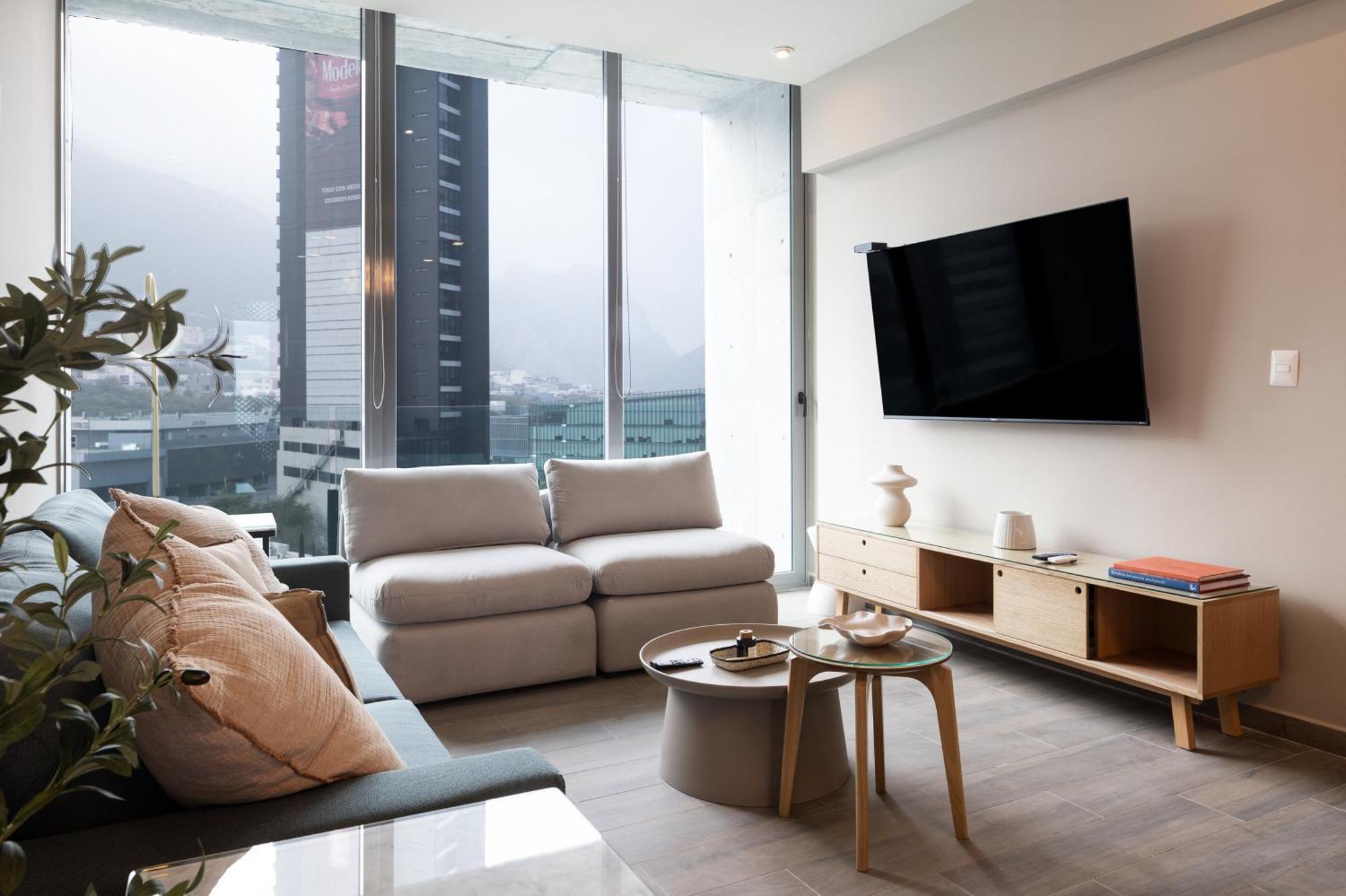 Modern With Pool And Mountain Views Apartamento Monterrey