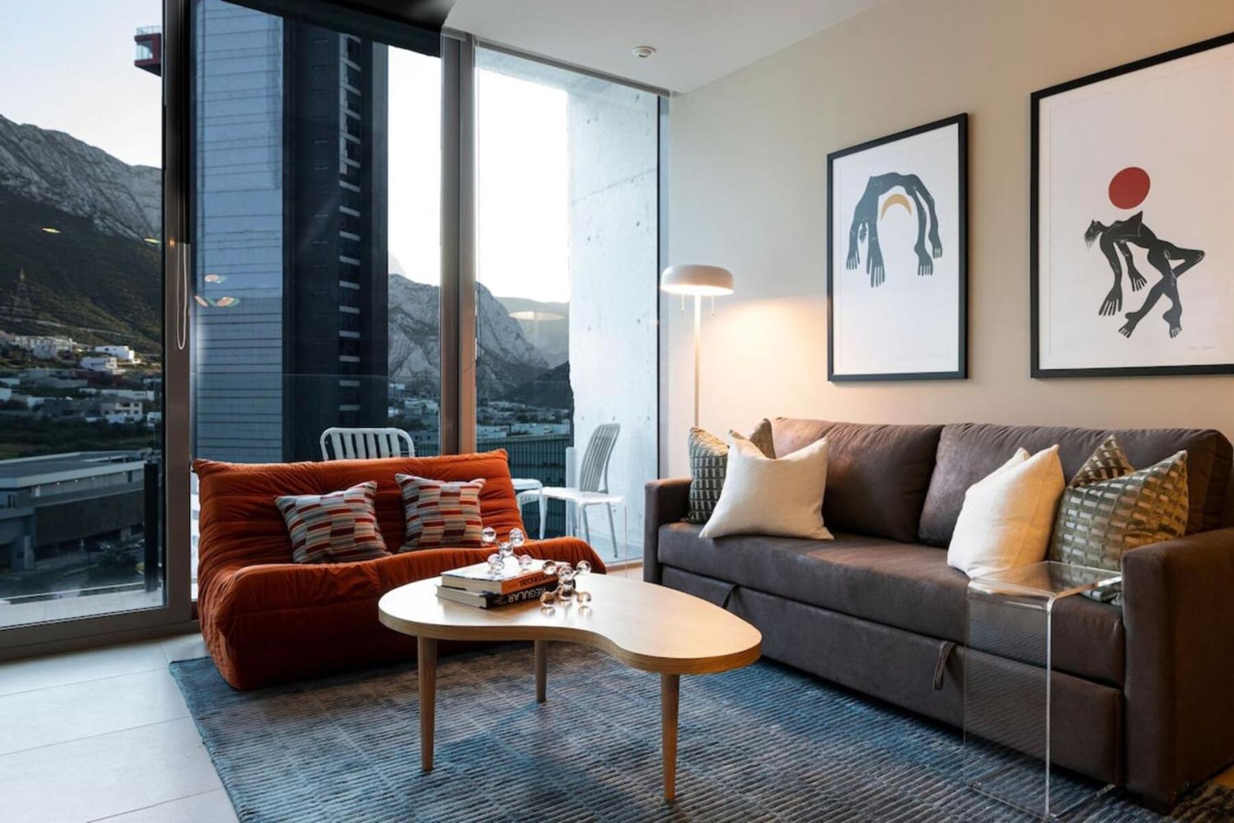 Modern With Pool And Mountain Views Apartamento
