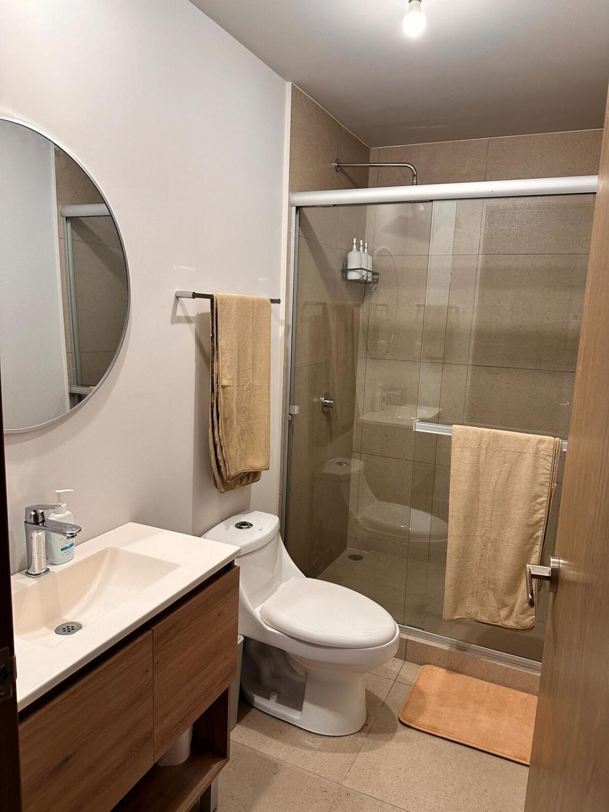Walking Distance From Macroplaza And Parque Fundidora For Work And Leisure! In The Vibrant Monterrey's Downtown Apartamento *
