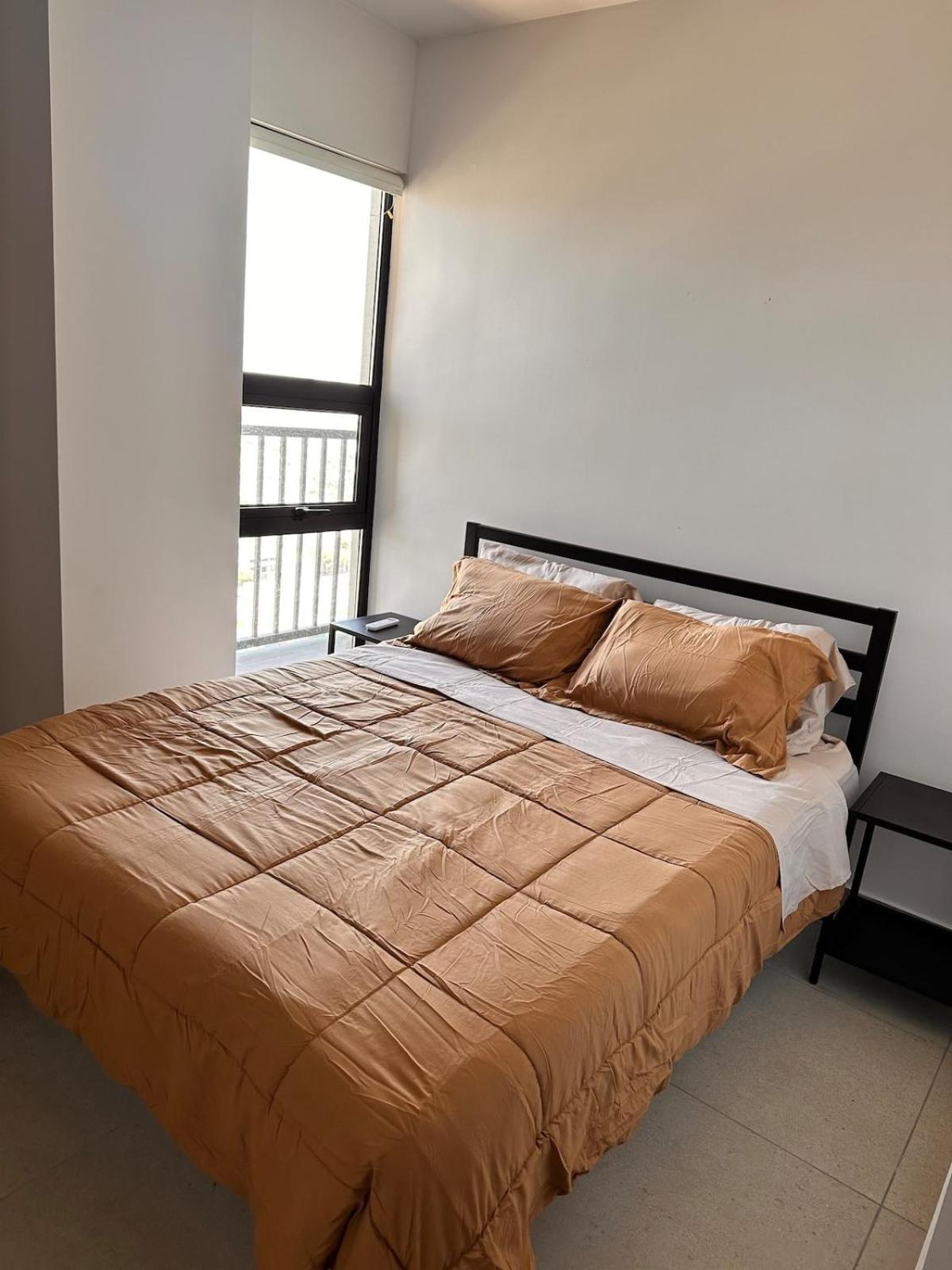 Walking Distance From Macroplaza And Parque Fundidora For Work And Leisure! In The Vibrant Monterrey's Downtown Apartamento *
