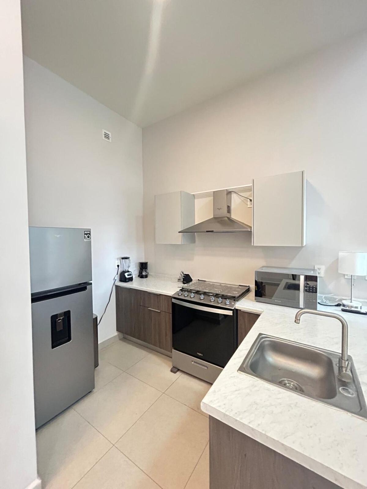 Apartamento Depa Frente A La Arena Mty-cintermex-fundidora