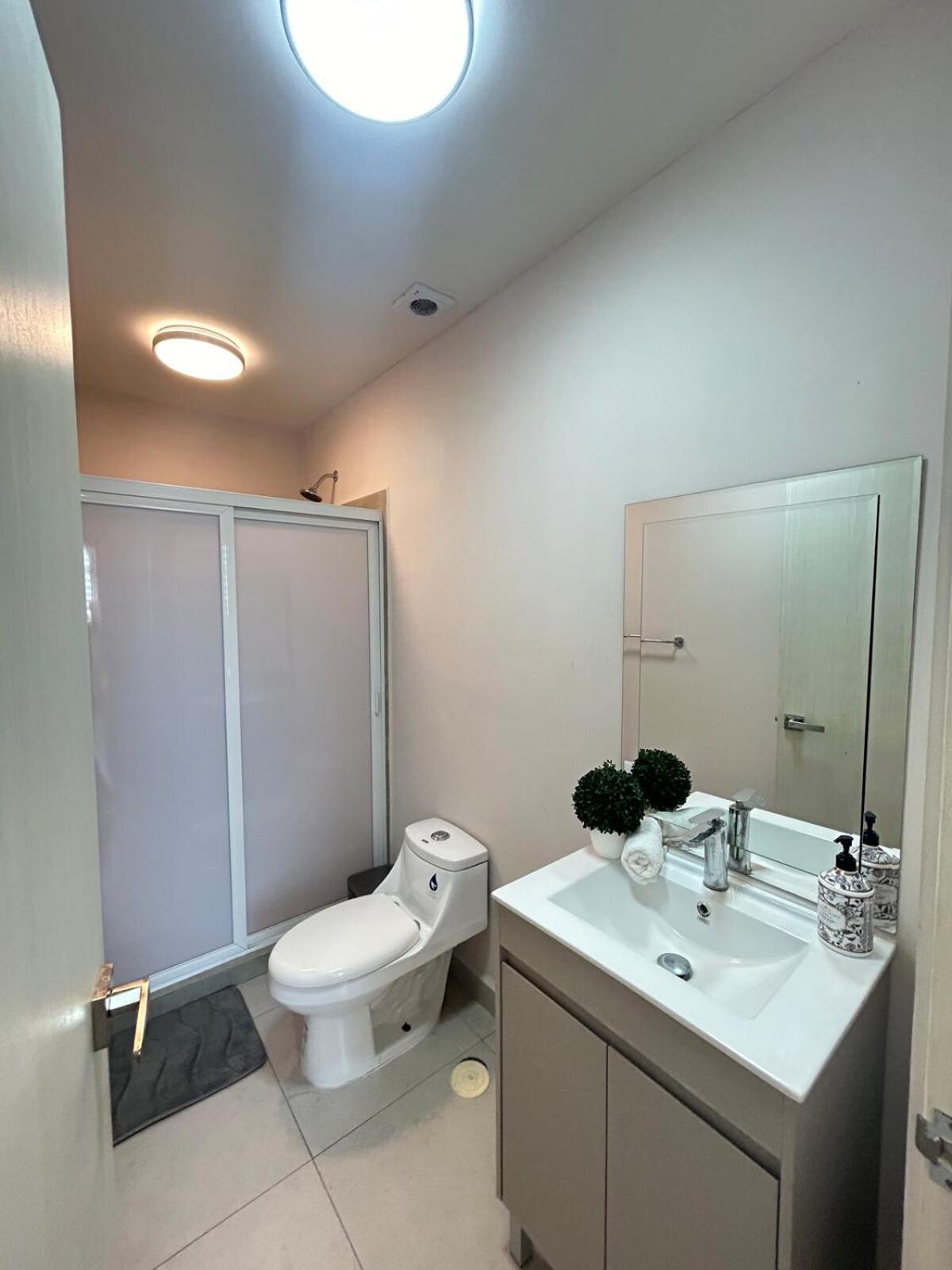 Apartamento Depa Frente A La Arena Mty-cintermex-fundidora *