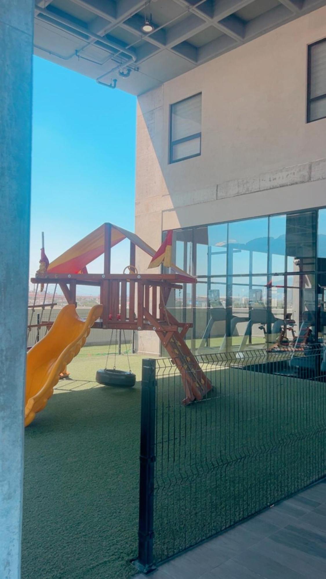 Depa Frente A La Arena Mty-cintermex-fundidora Apartamento Monterrey