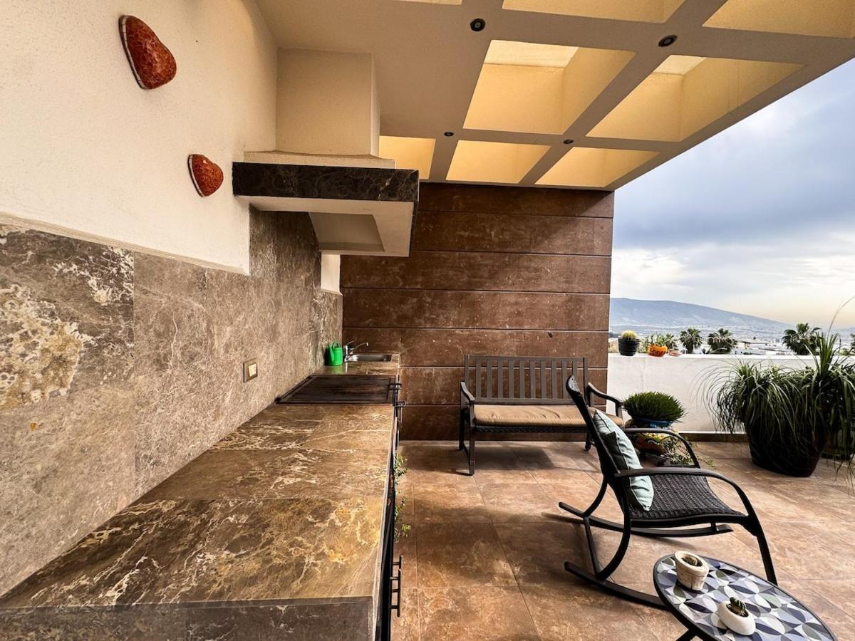 Casa Unica Recientemente Renovada *
