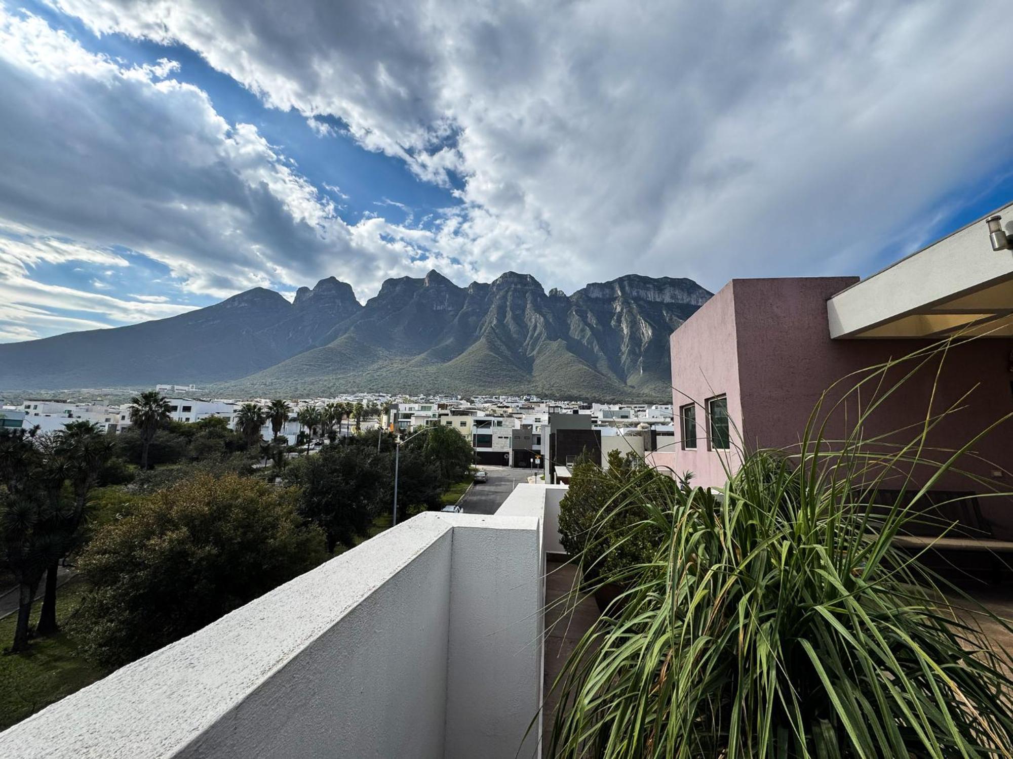 Casa Unica Recientemente Renovada Сasa de vacaciones