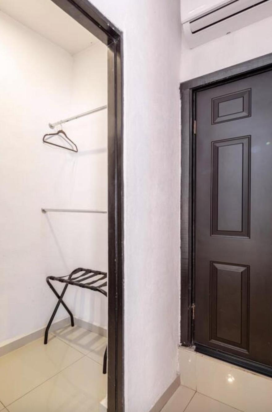 Homestay Adhoc Boutique Barrio Antiguo *