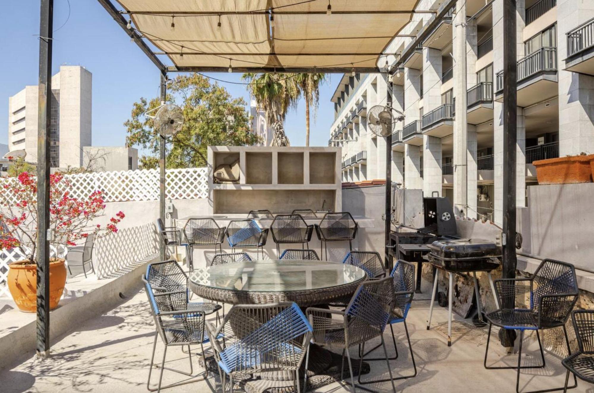 Homestay Adhoc Boutique Barrio Antiguo *