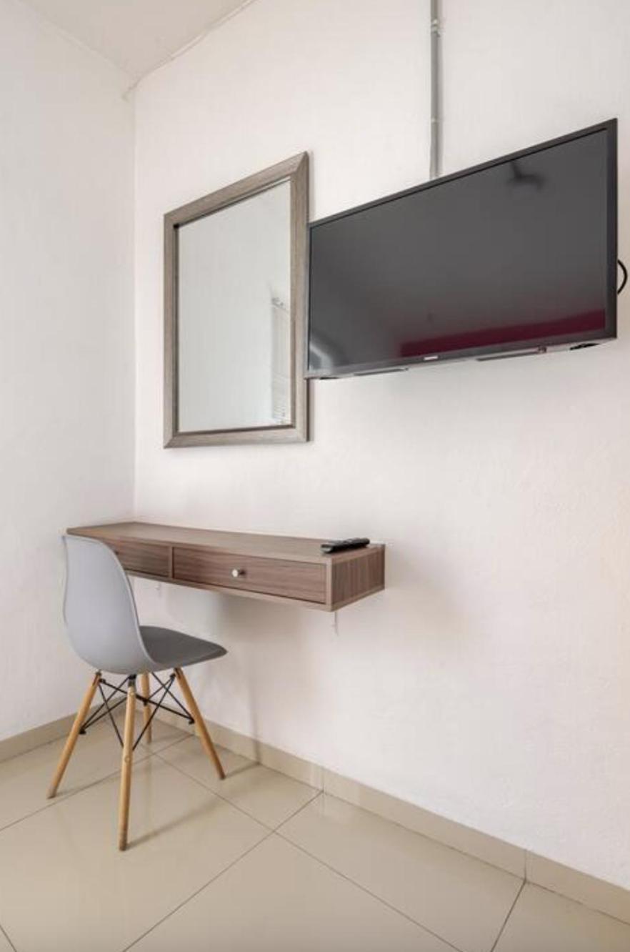 Adhoc Boutique Barrio Antiguo Homestay Monterrey
