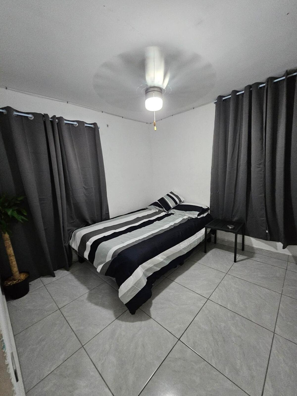 House With Pool And Terrace * Monterrey