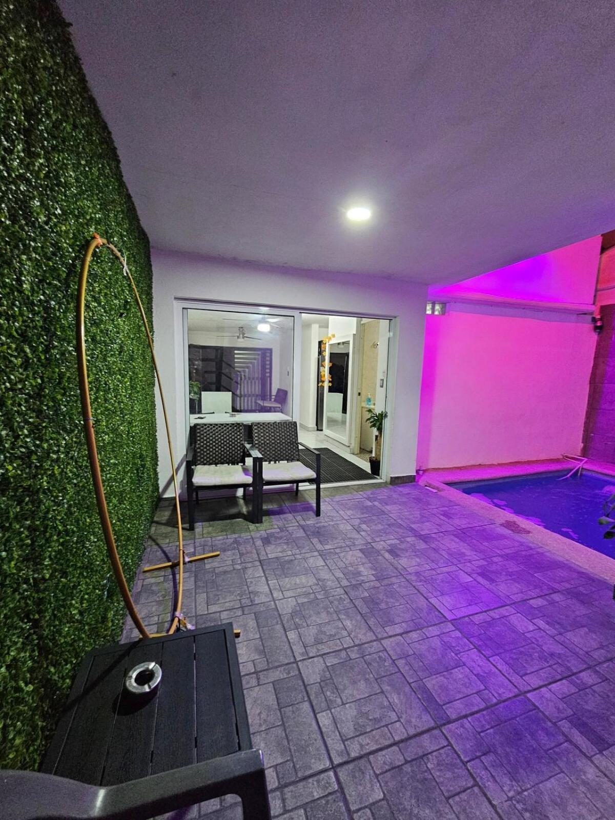 House With Pool And Terrace Сasa de vacaciones Monterrey