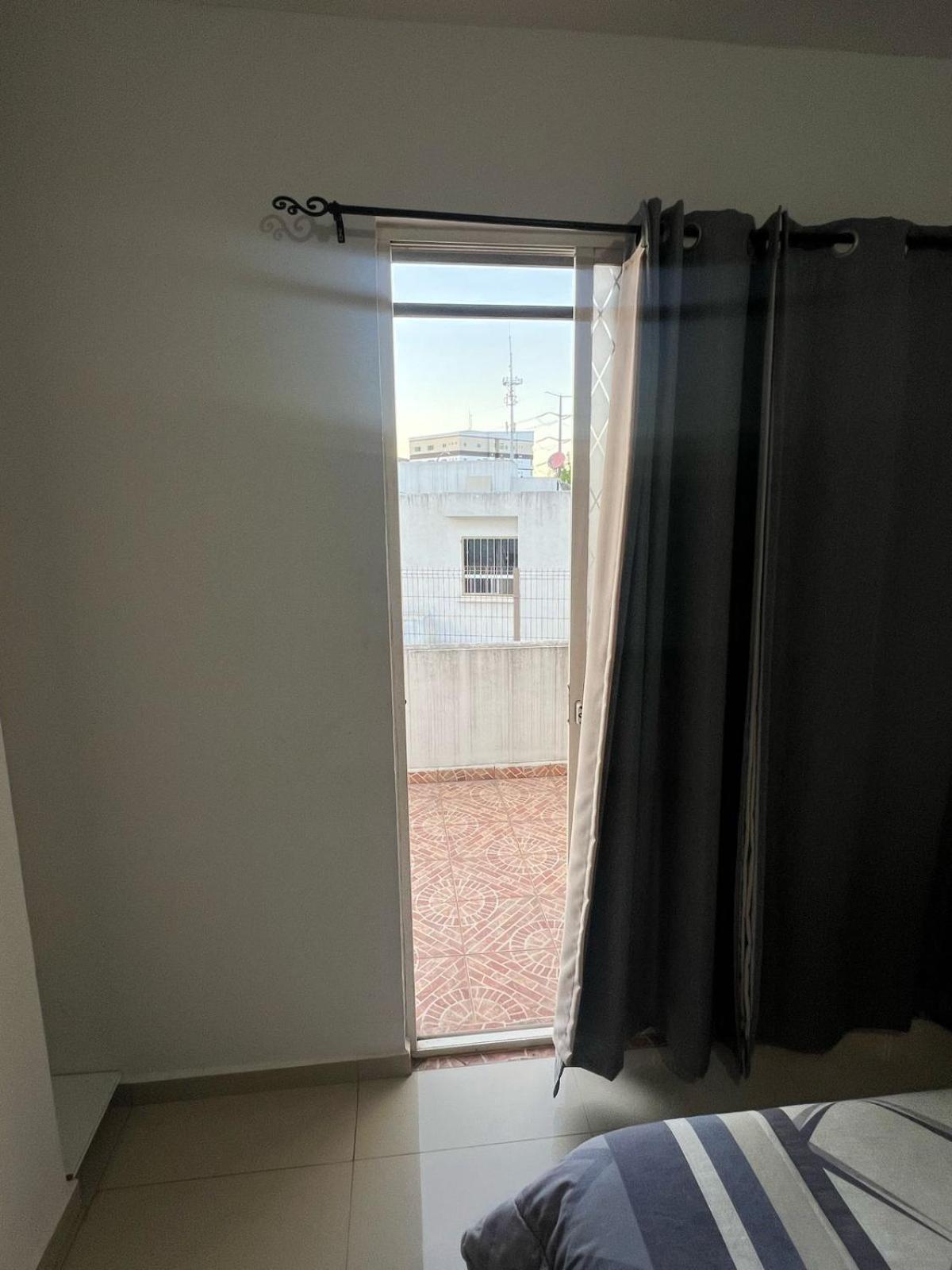 Cuarto En Casa Compartida Monterrey
