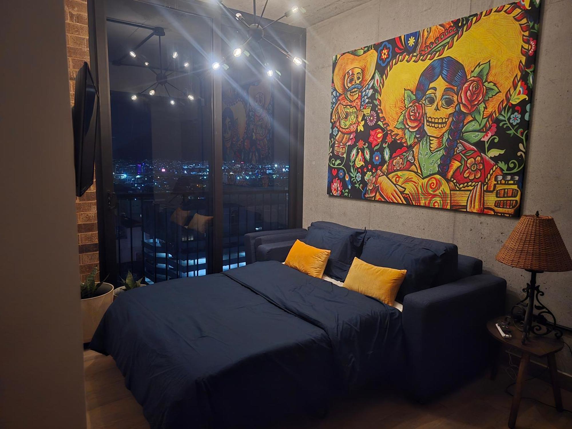 1609 Barrio W Apartahotel