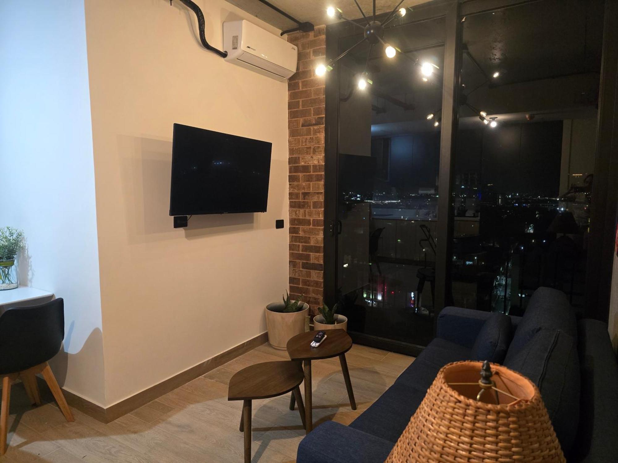 1609 Barrio W Apartahotel *