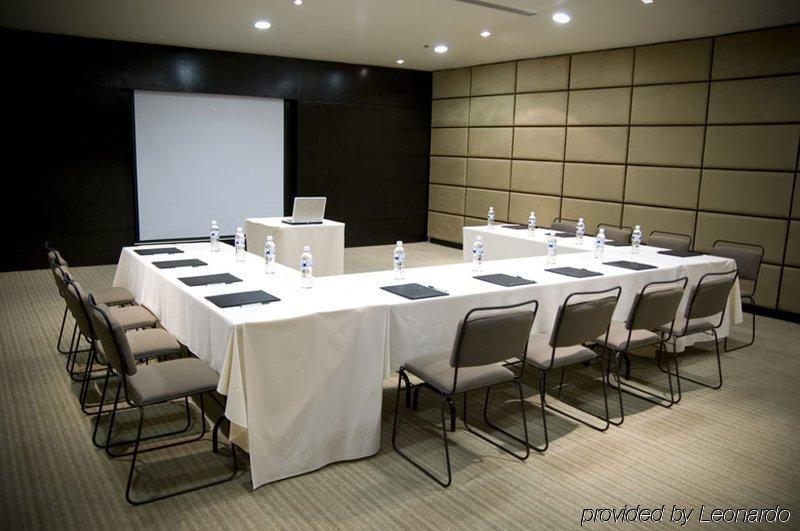 Hotel Antaris Cintermex