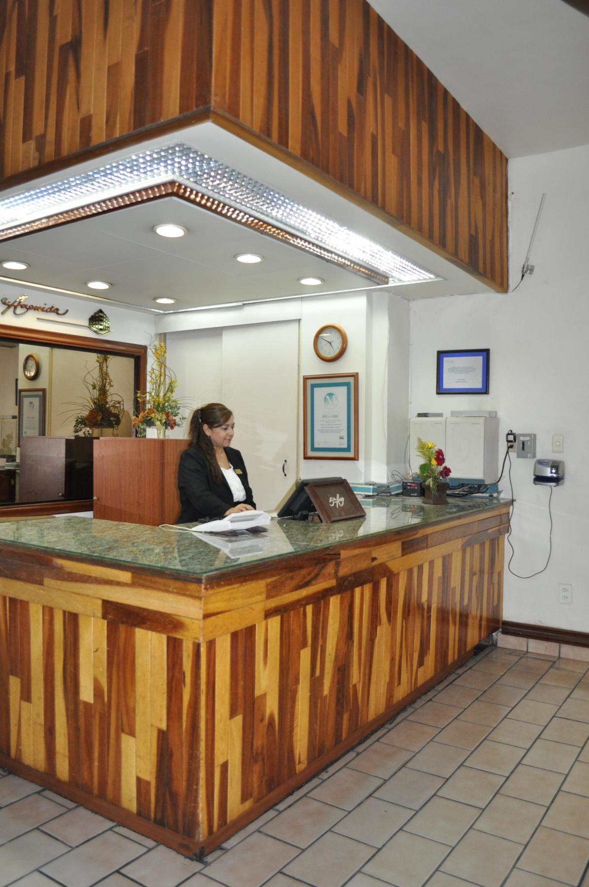 5a Avenida 3*