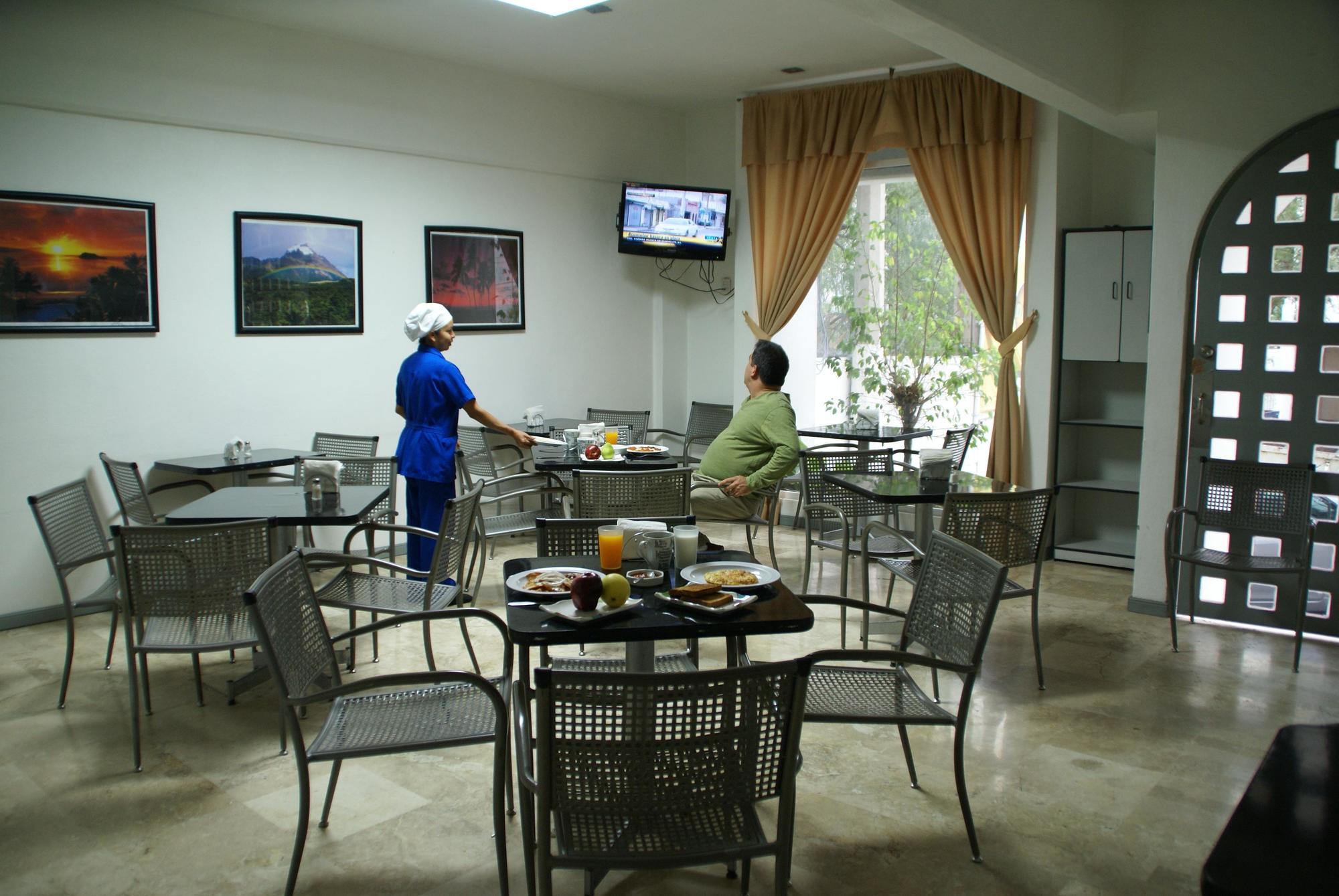 Dioh Hotel 3*