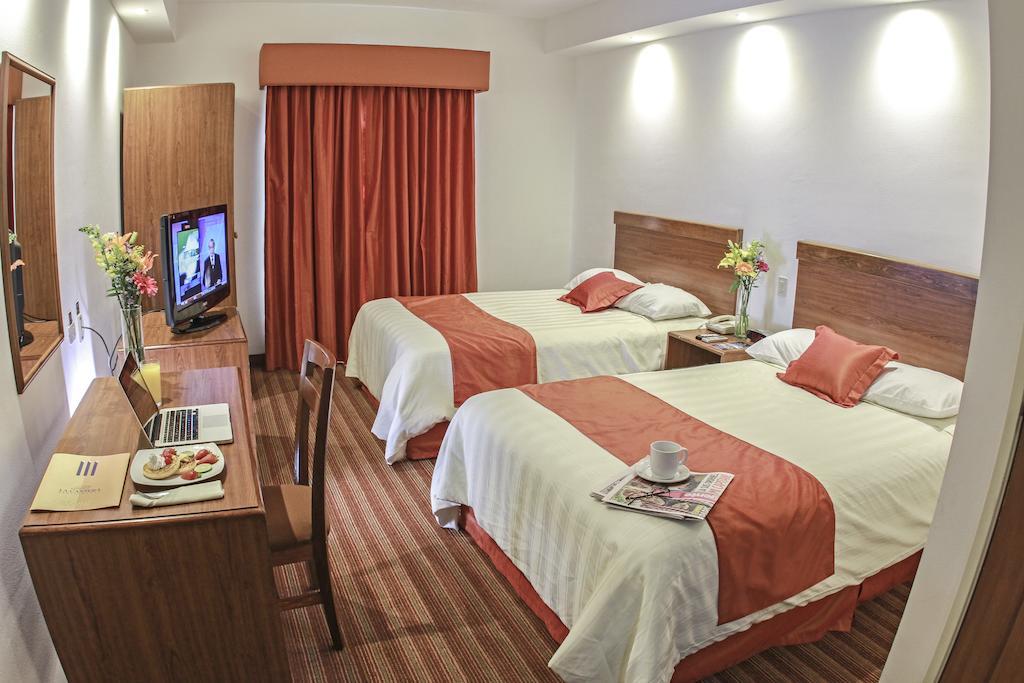 Hotel Wyndham Garden Valle Real